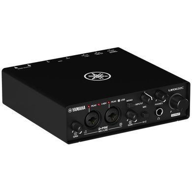 Yamaha URX22C - Аудіоінтерфейс, Черный