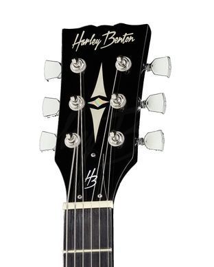 Harley Benton DC-200 BK Student Series - Электрогитара, Черный