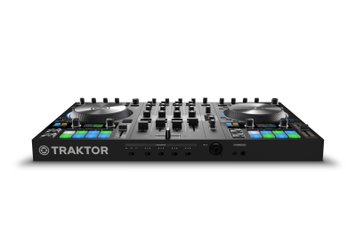 Native Instruments Traktor Kontrol S4 MK3, Черный