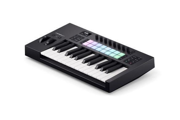 NOVATION Launchkey 25 MK4 - MIDI клавиатура, Черный